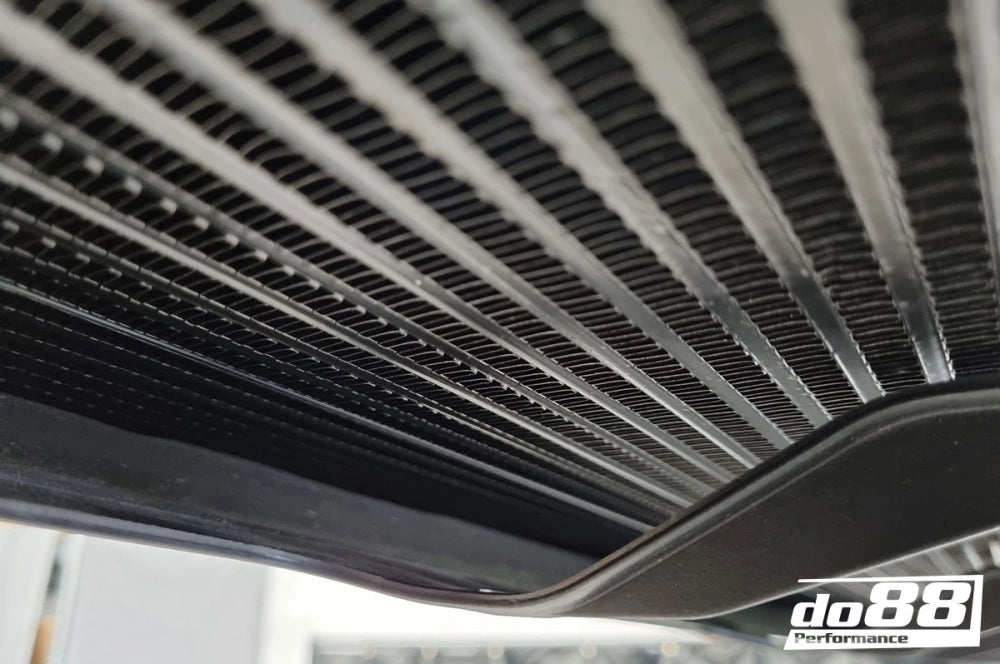 BMW F8X M2C M3 M4 Engine Oil Cooler Racing