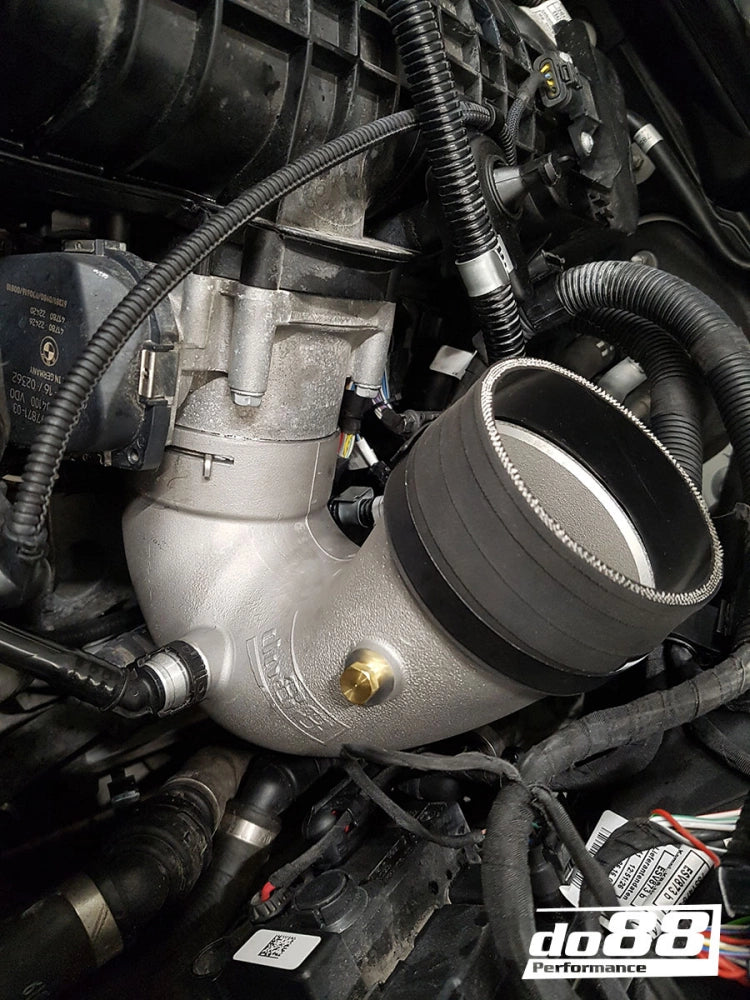 BMW F8X M2C M3 M4 Intercooler J-pipe, Intercooler-Throttle body