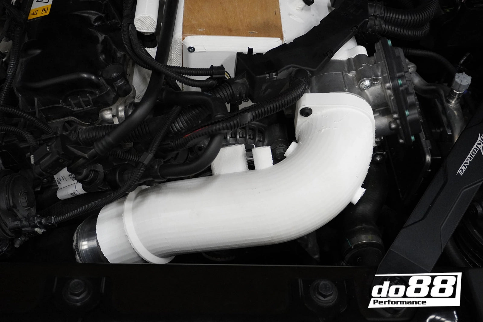do88 Charge pipe, BMW Z4 M40i G29  Toyota GR Supra A90